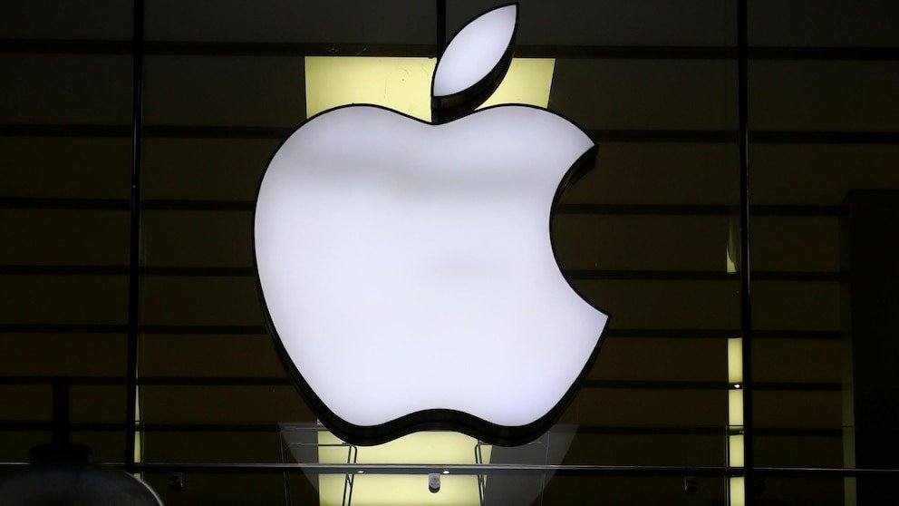 Apple là công ty đầu tiên bị cáo buộc vi phạm Đạo luật Thị trường Kỹ thuật số (DMA)
